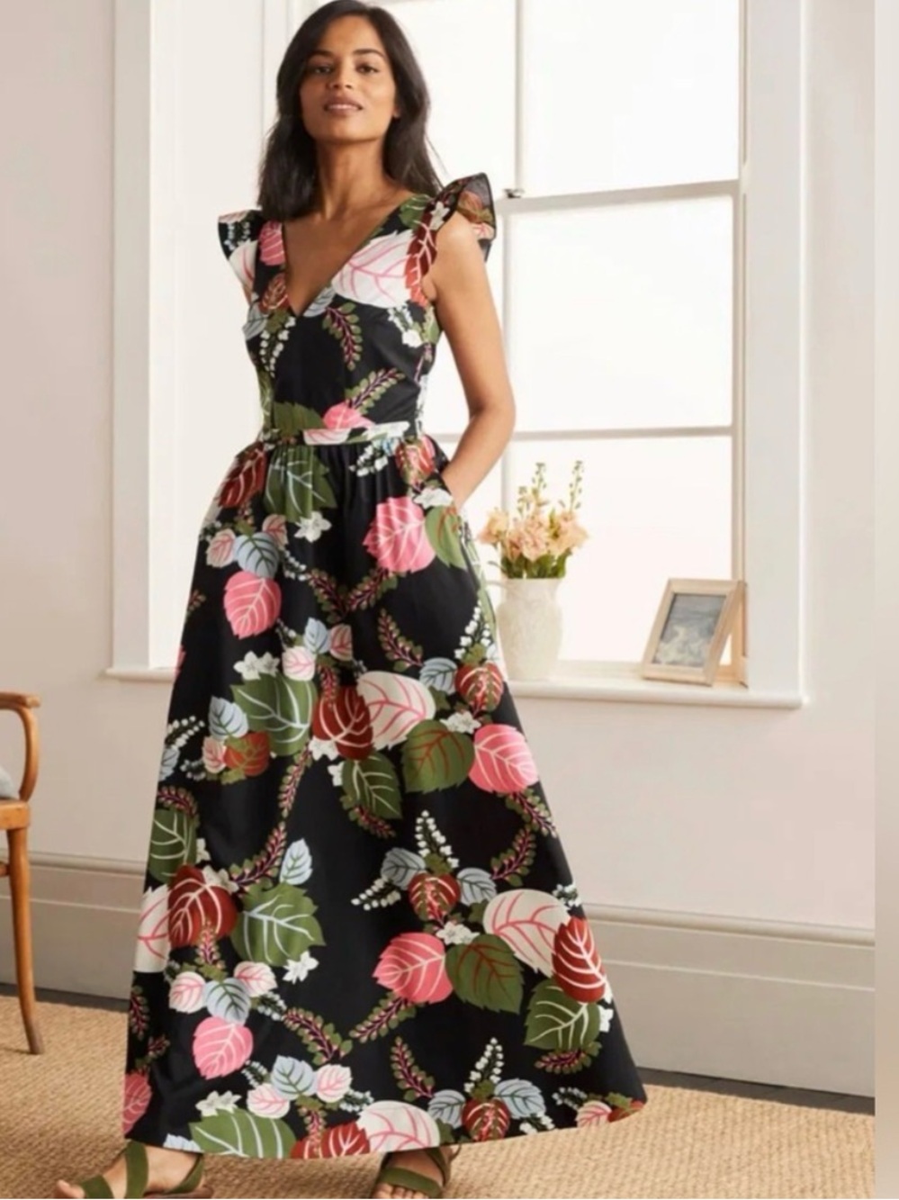 Boden Floral V-Neck Maxi Dress in Black with Pink & Green Print 10r